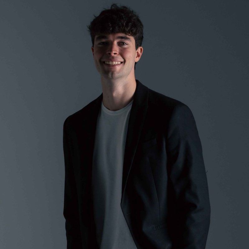 Foto di Lorenzo in primo piano